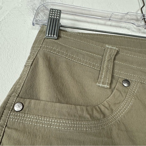Kuhl Shorts Khaki Chino Tan Beige Solid Bermuda Side Cargo Pocket Hiking Outdoor - Picture 5 of 8